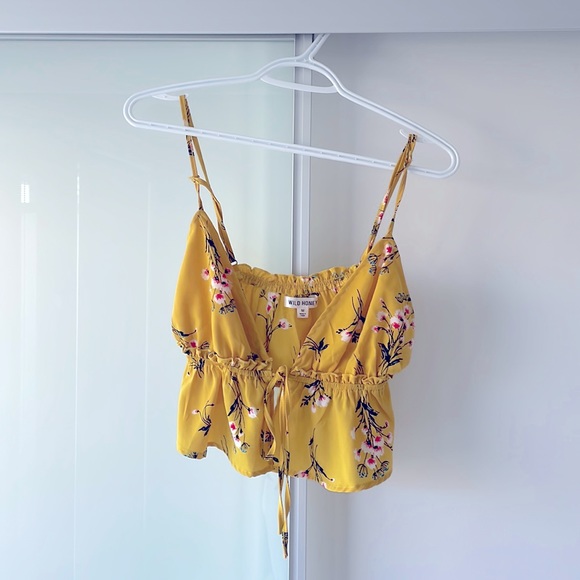 Crop tank - Picture 1 of 2